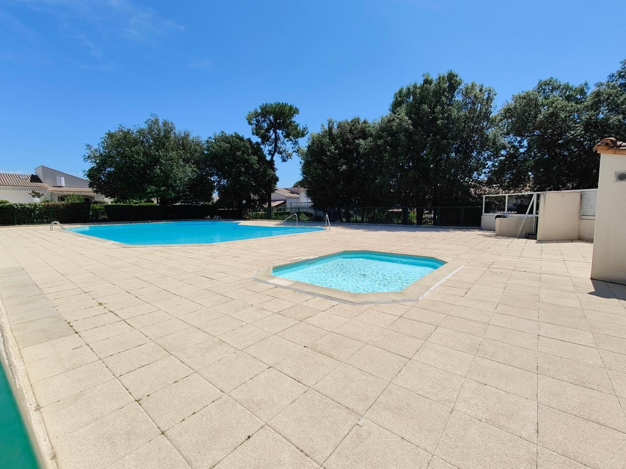 Villa "Les Jardins De Saint Palais Sur Mer" ภายนอก รูปภาพ